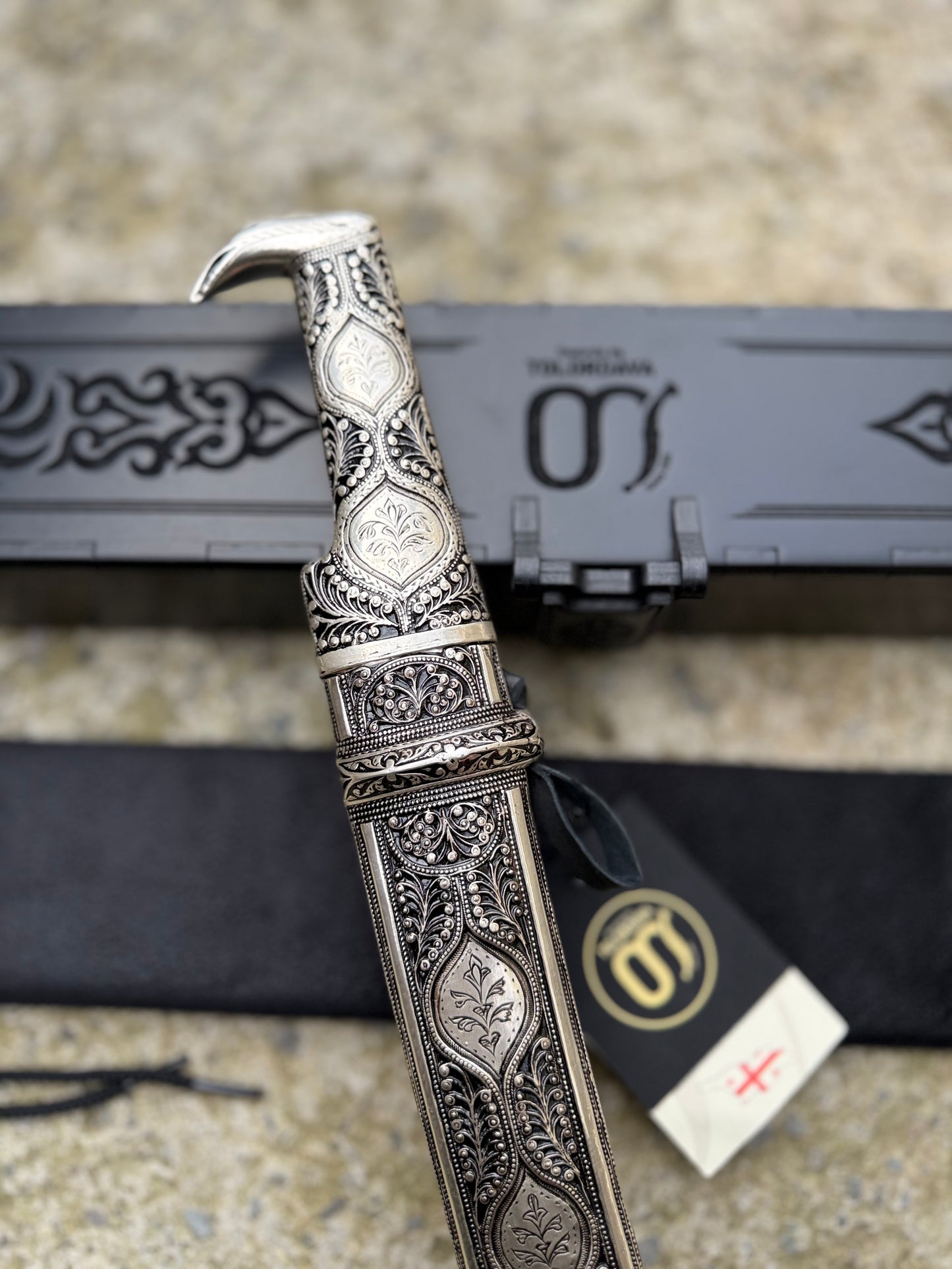 ბებუთი (012)