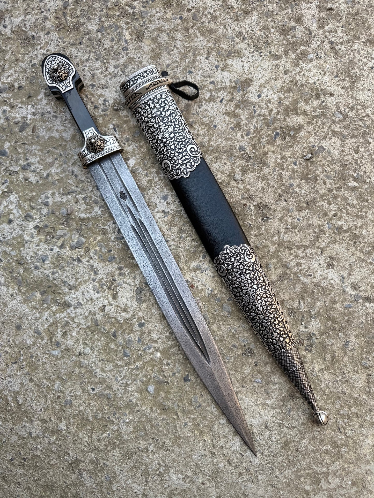 სატევარი (035)