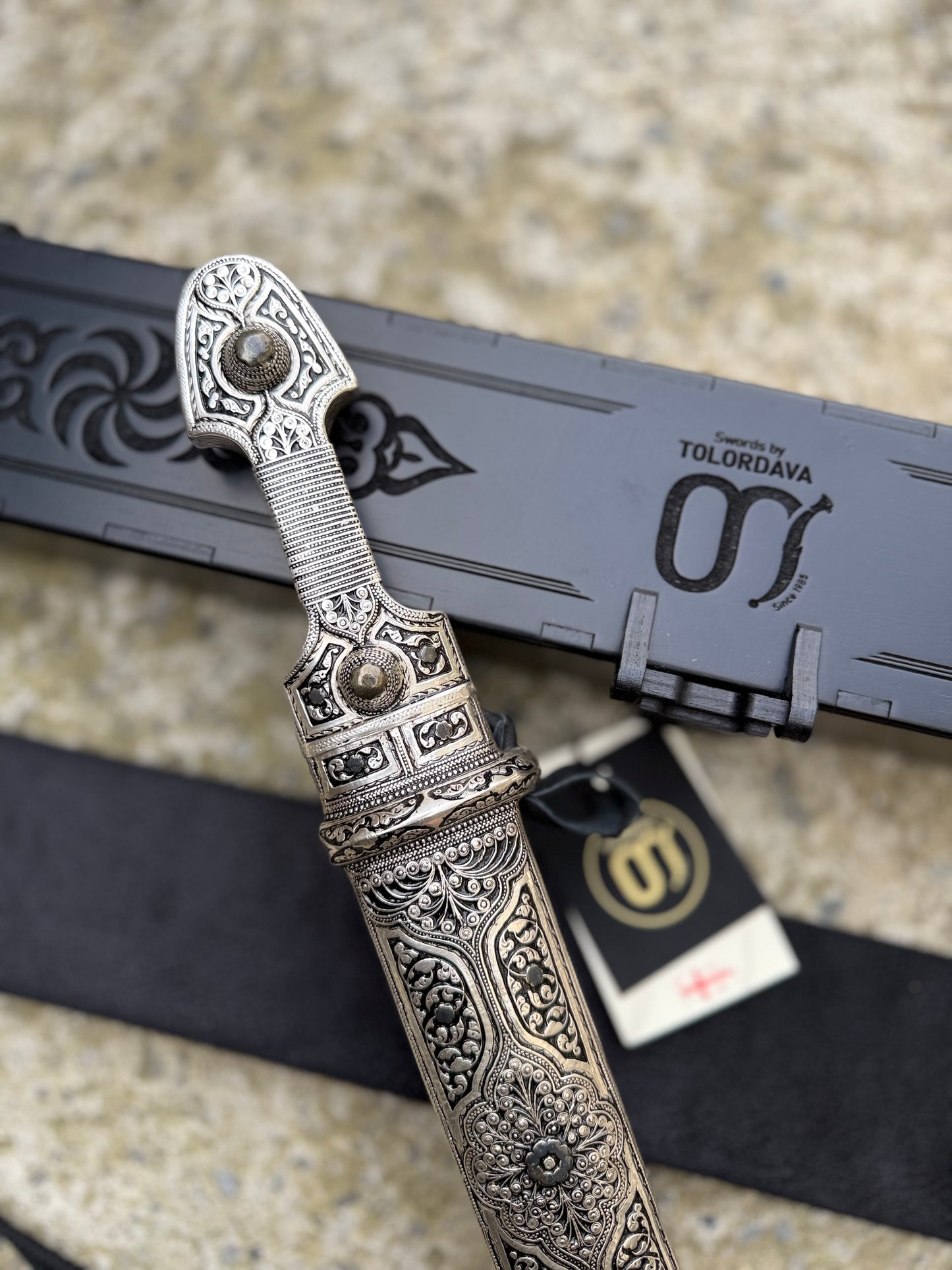 ხანჯალი (027)