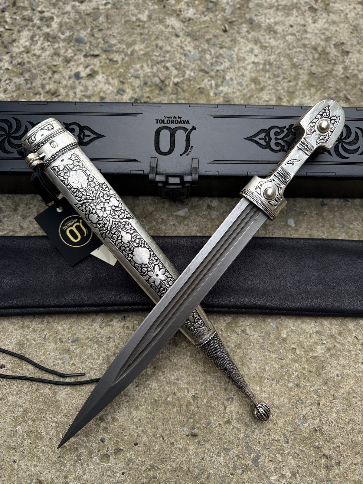 Georgian Dagger (044)