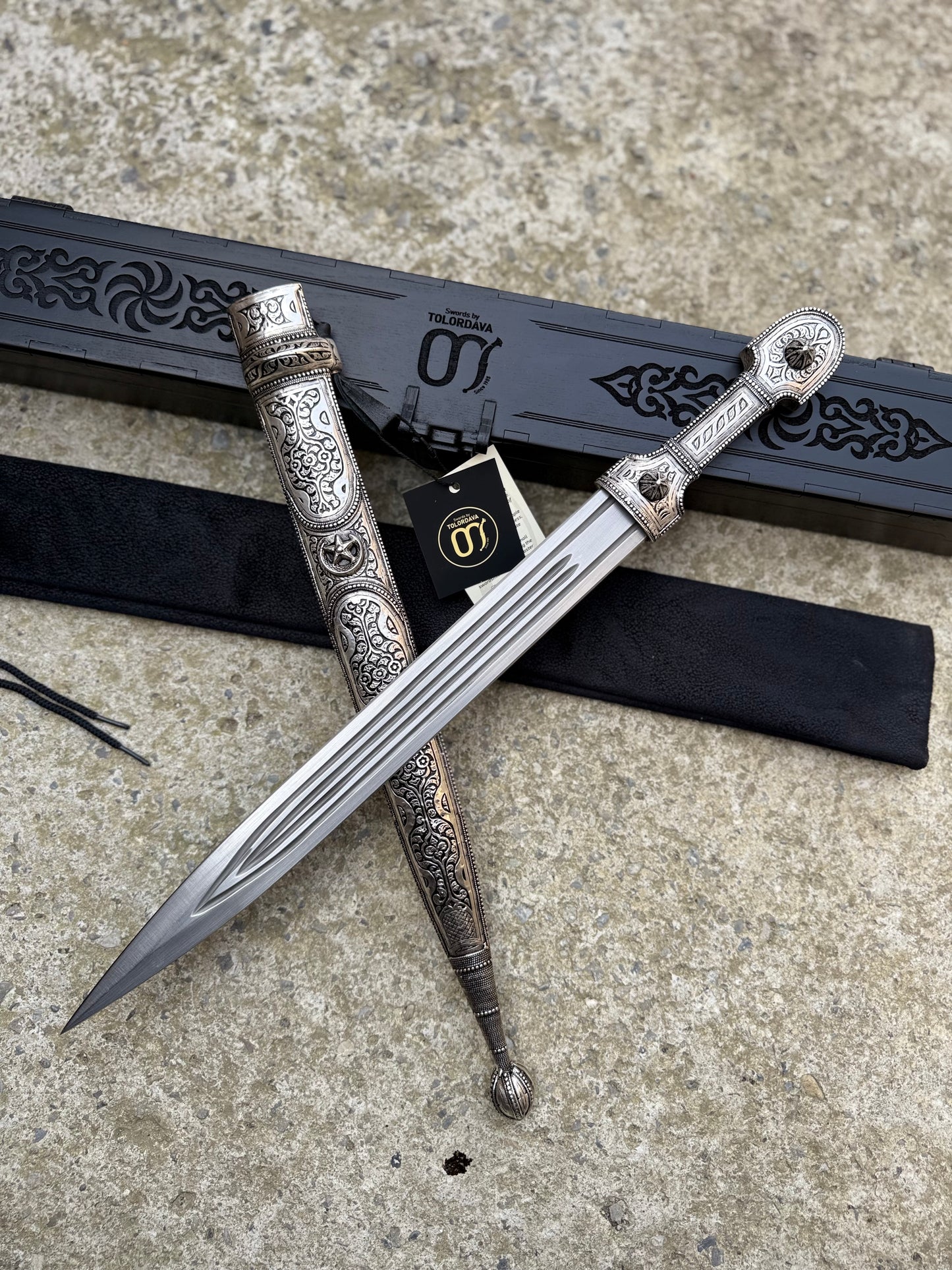 სატევარი (037)