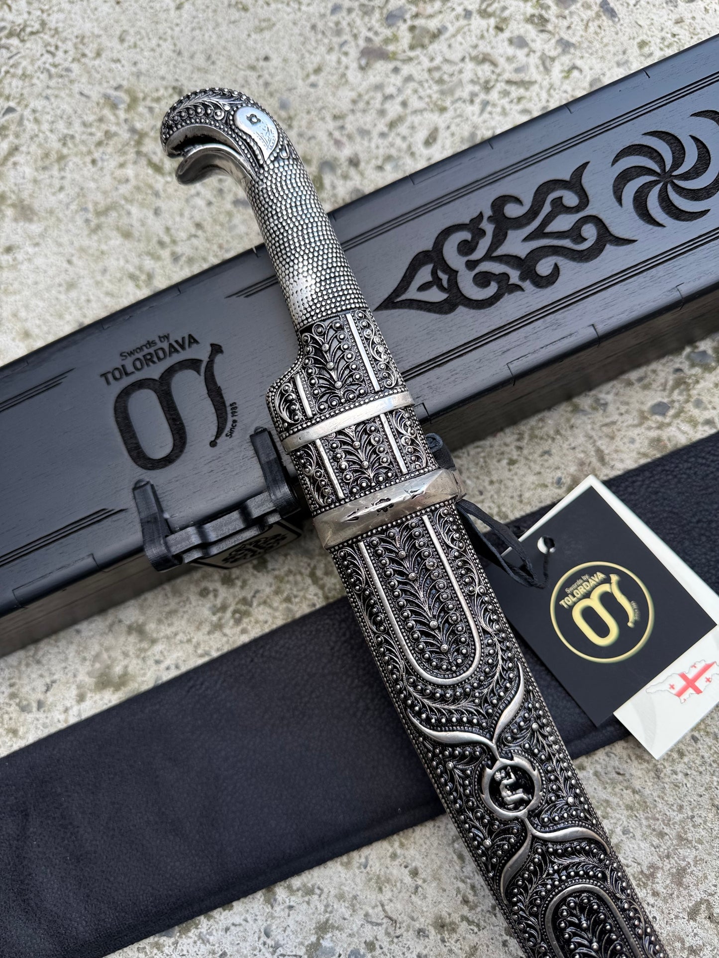 ბებუთი (018)