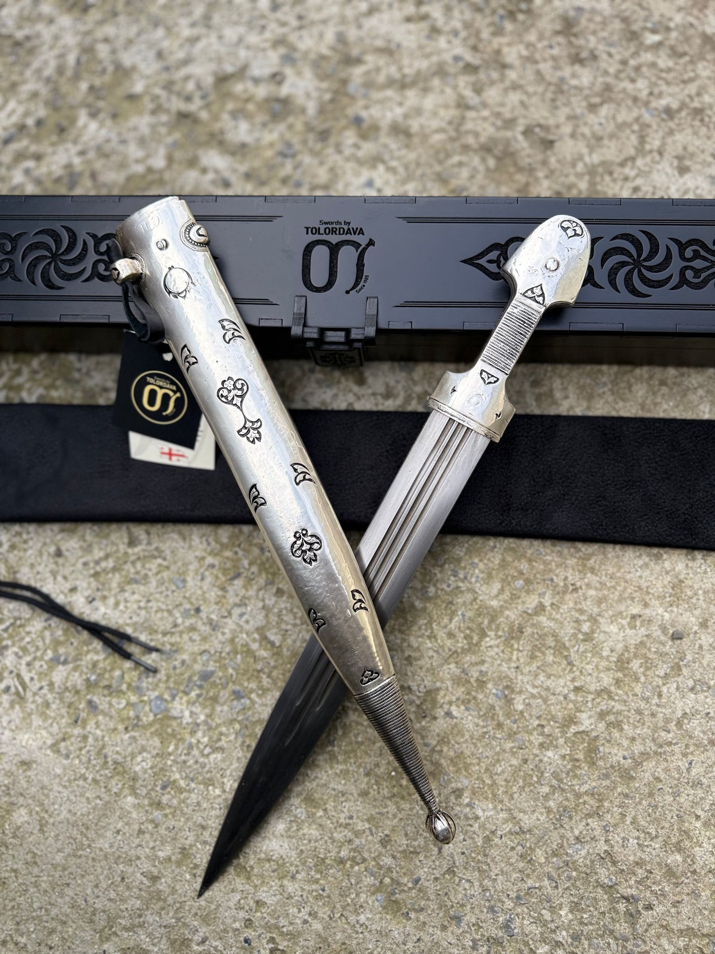 ხანჯალი (027)