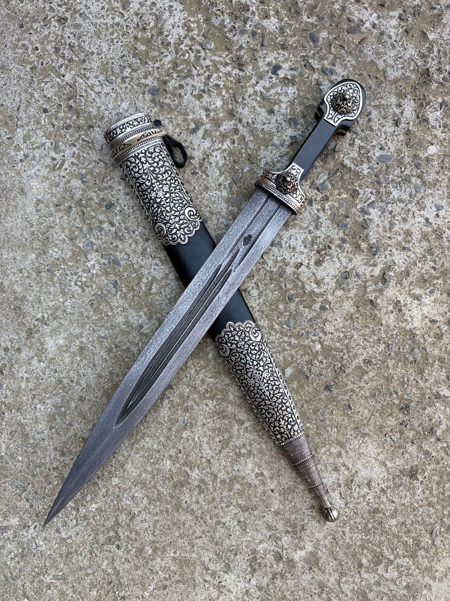 სატევარი (035)